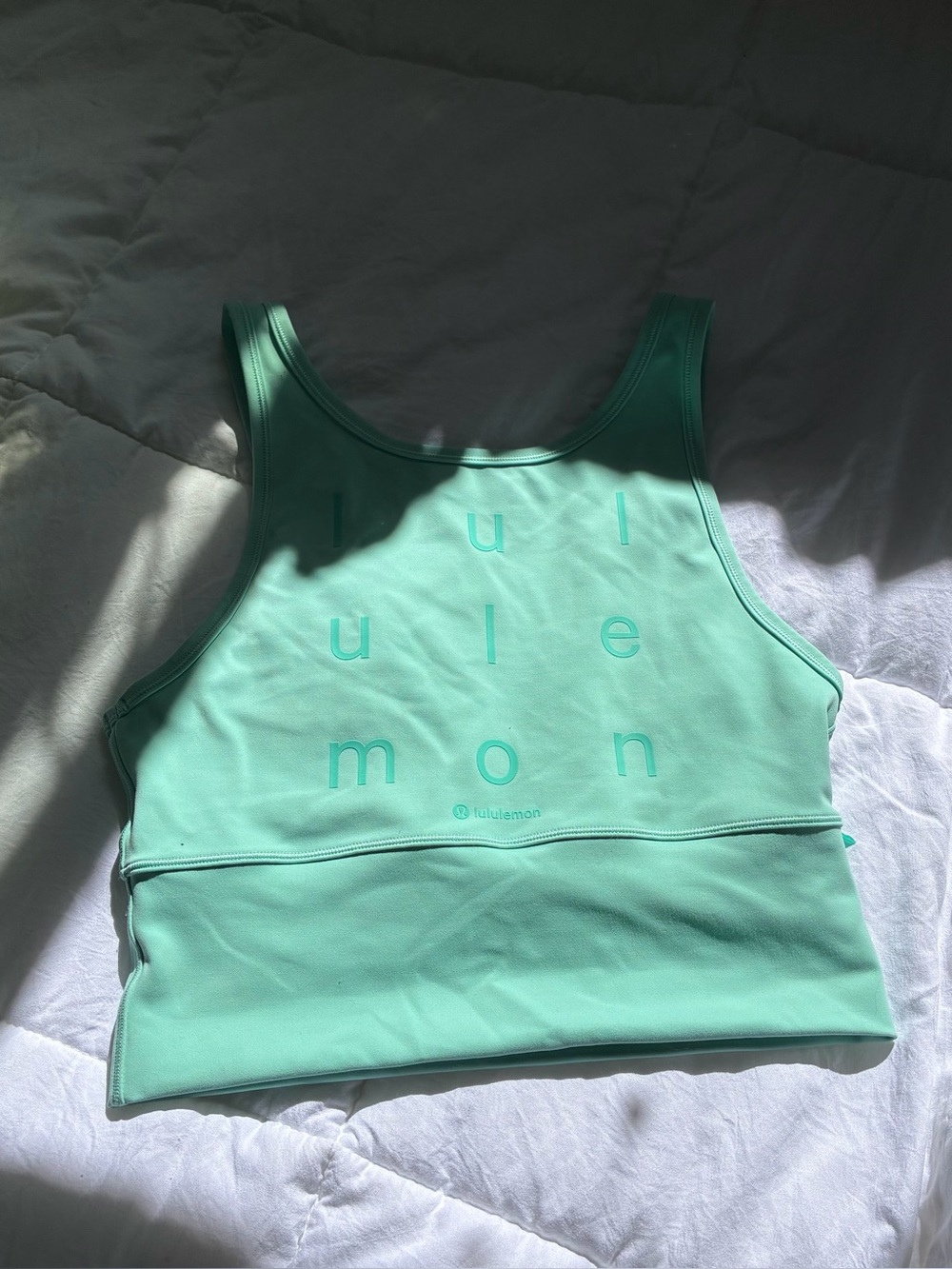 Lululemon tight cropped top